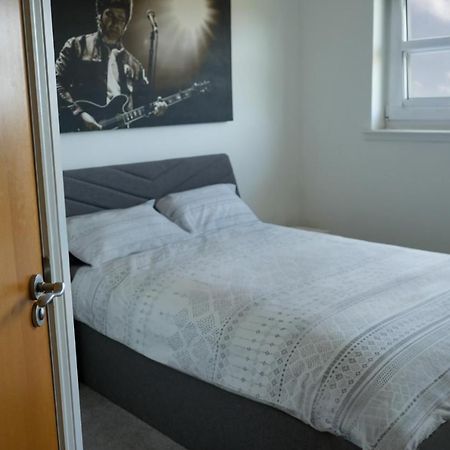 Modern Apartment Ayr Town Centre Prestwick Exteriör bild